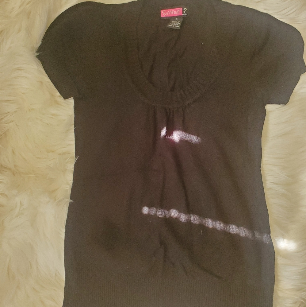 Black Short Sleeved Fitting Knit Sweater